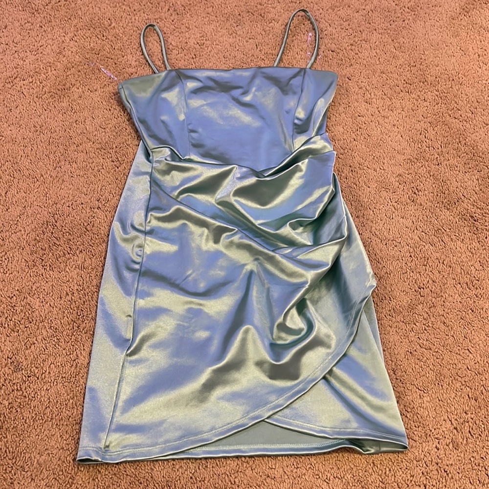 windsor homecoming dress